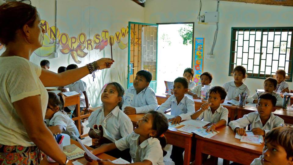 Shine Cambodia Fundraising for Bright Futures